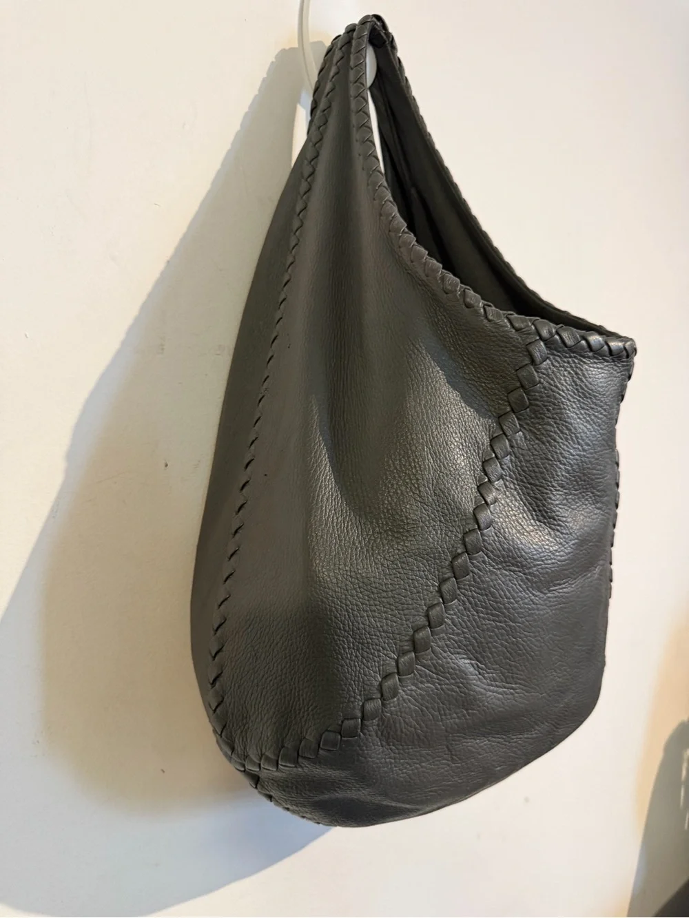 Bottega Veneta soft pebbled